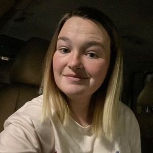 Meet your Posher, Katelyn